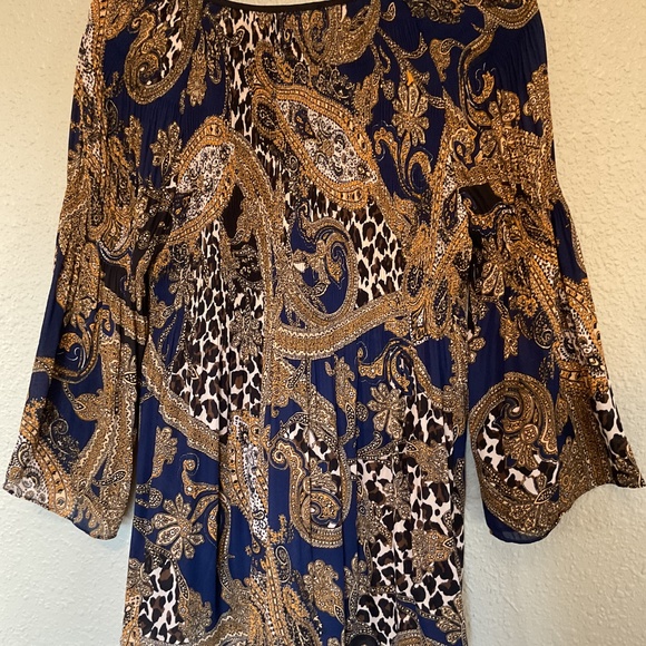 Cupio women’s lightweight top, S, 3/4 length sleeves. - Picture 4 of 5